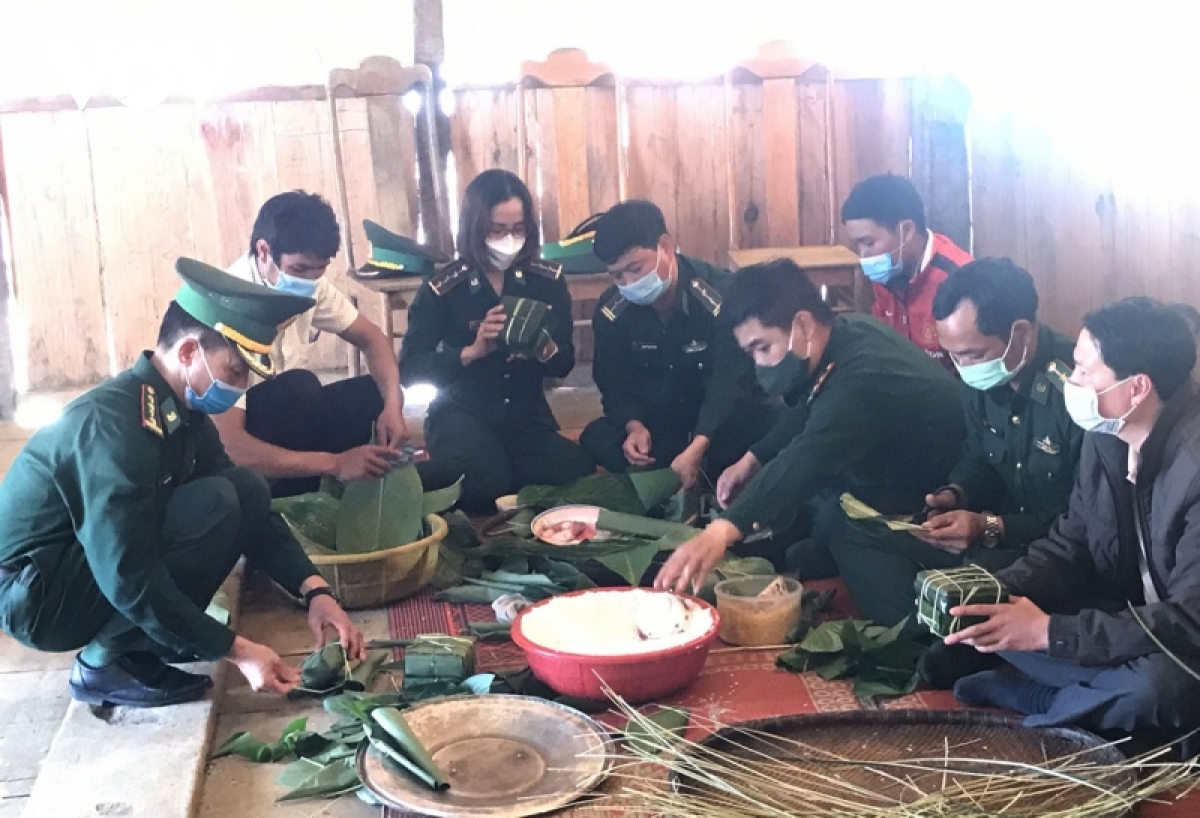 Kon Tum Fête du Têt chaleureuse à la frontière